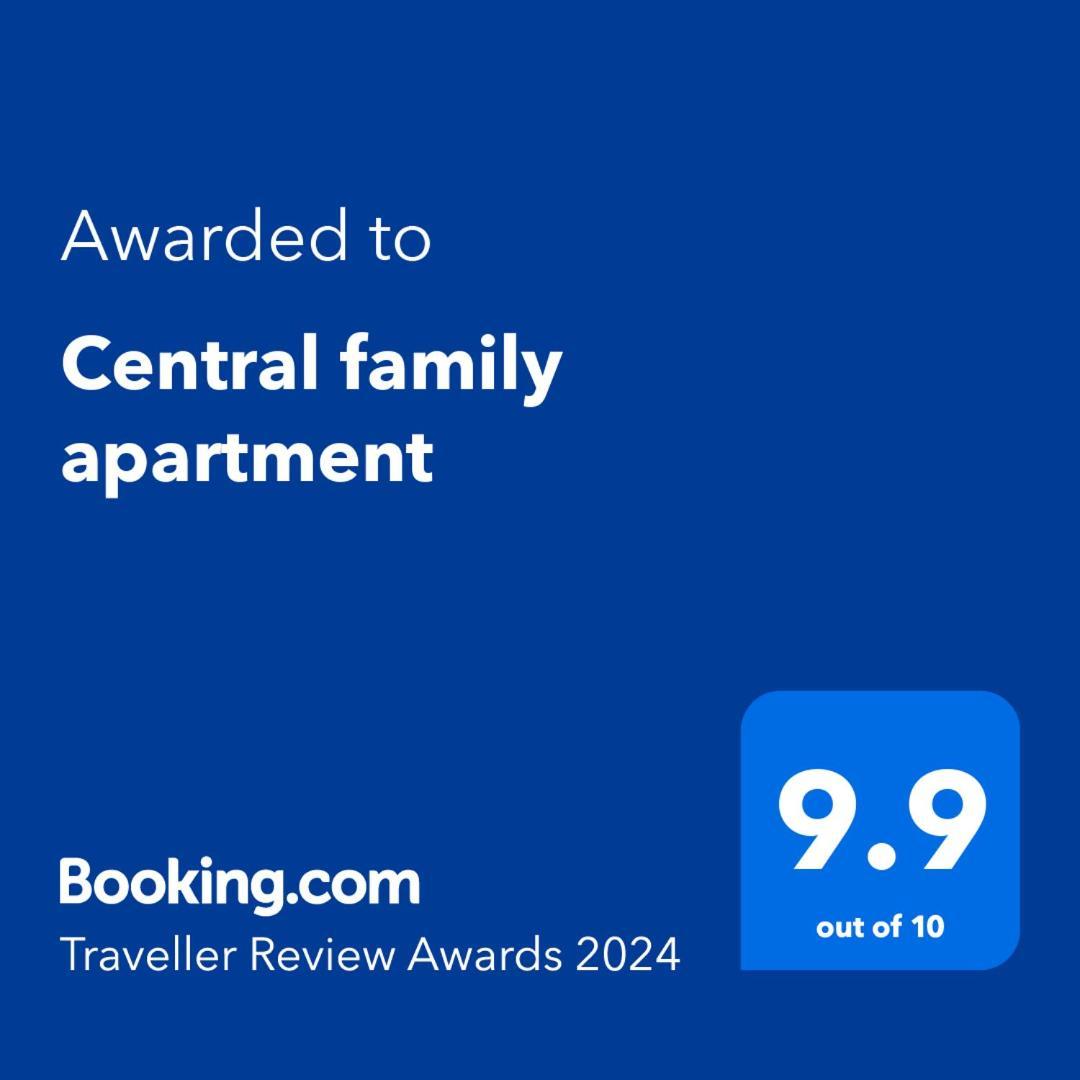 Central Family Apartment アラド エクステリア 写真